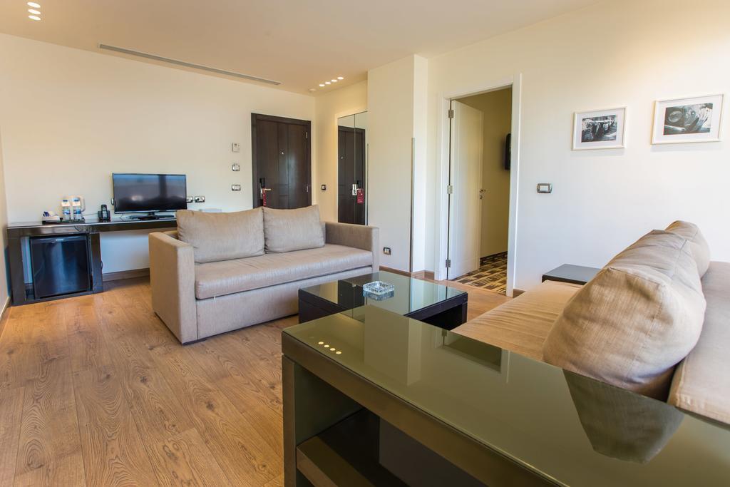 Hotel Cavalier Bejrút Kültér fotó